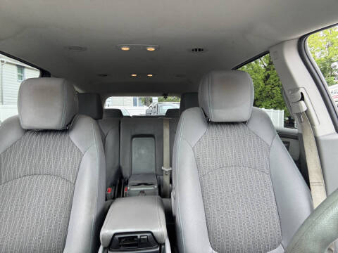 2017 Chevrolet Traverse LS