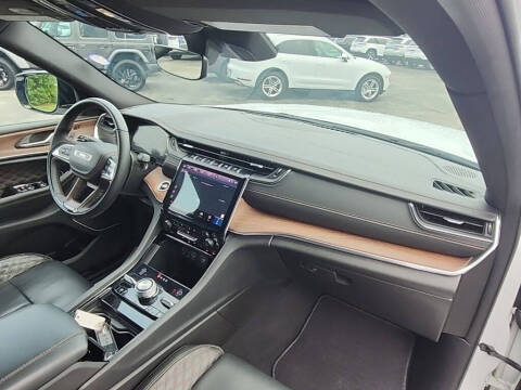 2025 Jeep Grand Cherokee L Summit
