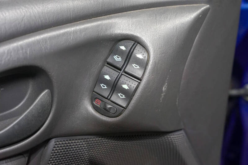 2003 Ford Focus SVT