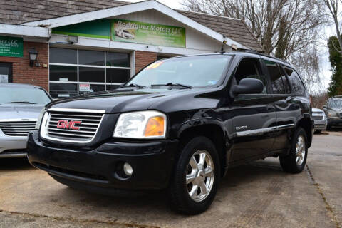 2006 GMC Envoy for sale at RODRIGUEZ MOTORS LLC in Fredericksburg VA