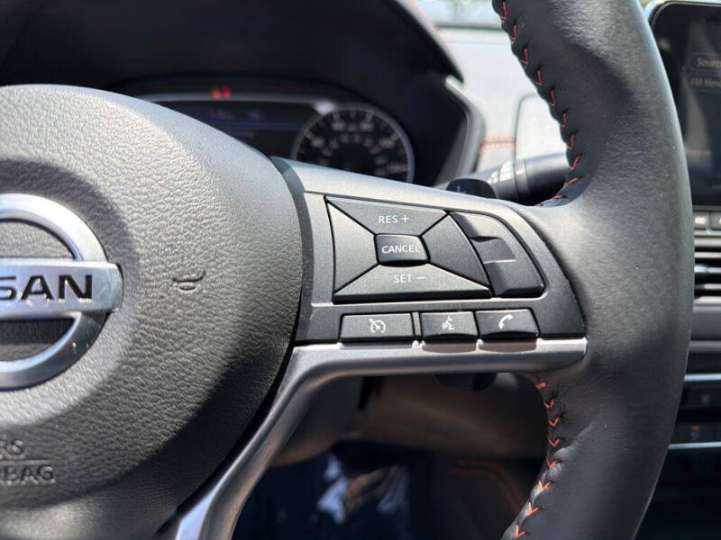2022 Nissan Altima 2.5 SR