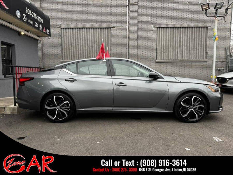 2023 Nissan Altima 2.5 SR