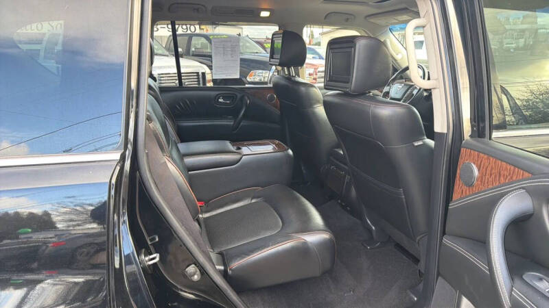 2017 Nissan Armada Platinum