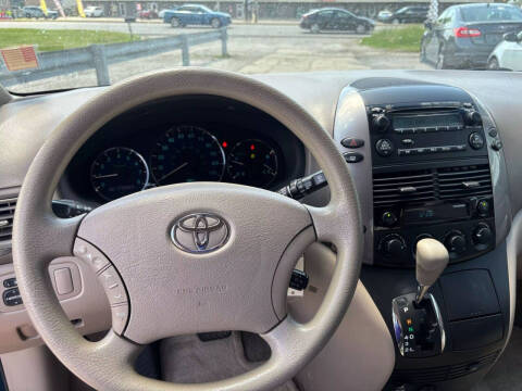 2006 Toyota Sienna