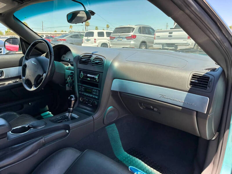2002 Ford Thunderbird Deluxe