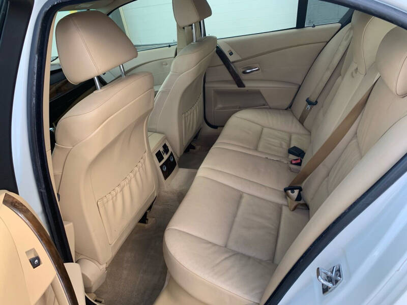 2006 BMW 5 Series 525xi