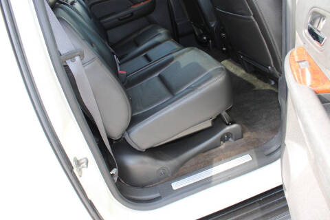 2013 Chevrolet Avalanche LTZ Black Diamond