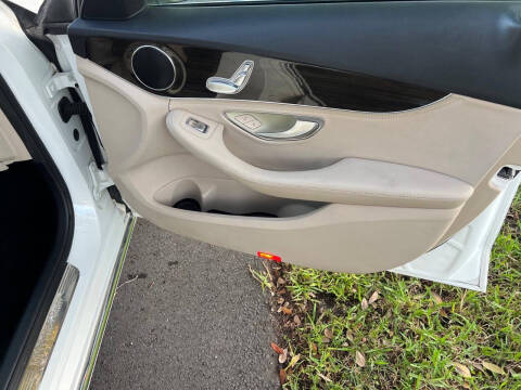 2015 Mercedes-Benz C-Class C 300