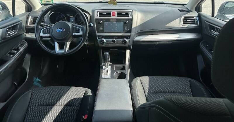 2017 Subaru Outback 2.5i Premium