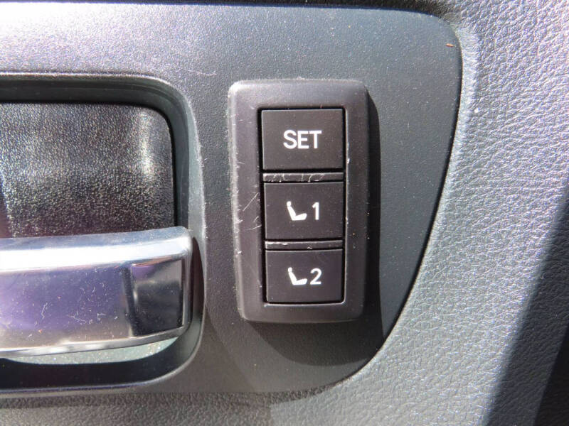 2017 Toyota Tundra Platinum