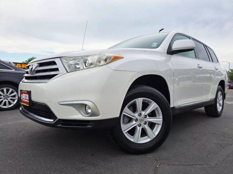 2012 Toyota Highlander SE