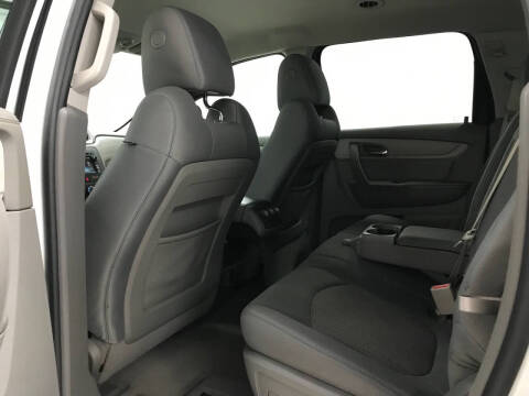 2017 Chevrolet Traverse LS