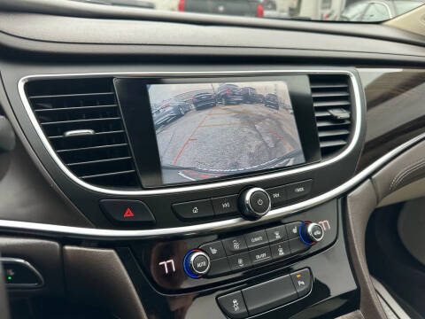 2019 Buick LaCrosse Essence