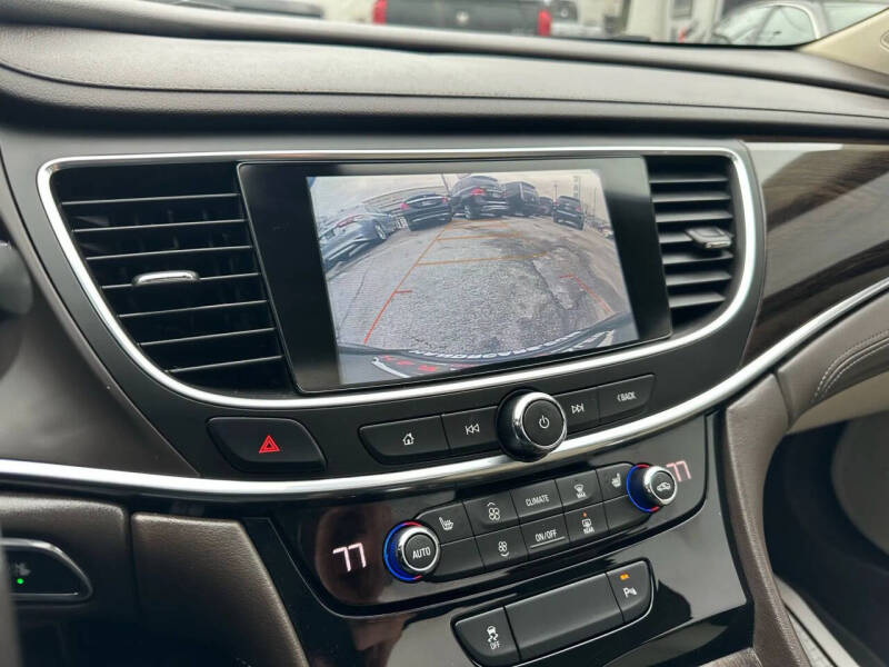 2019 Buick LaCrosse Essence