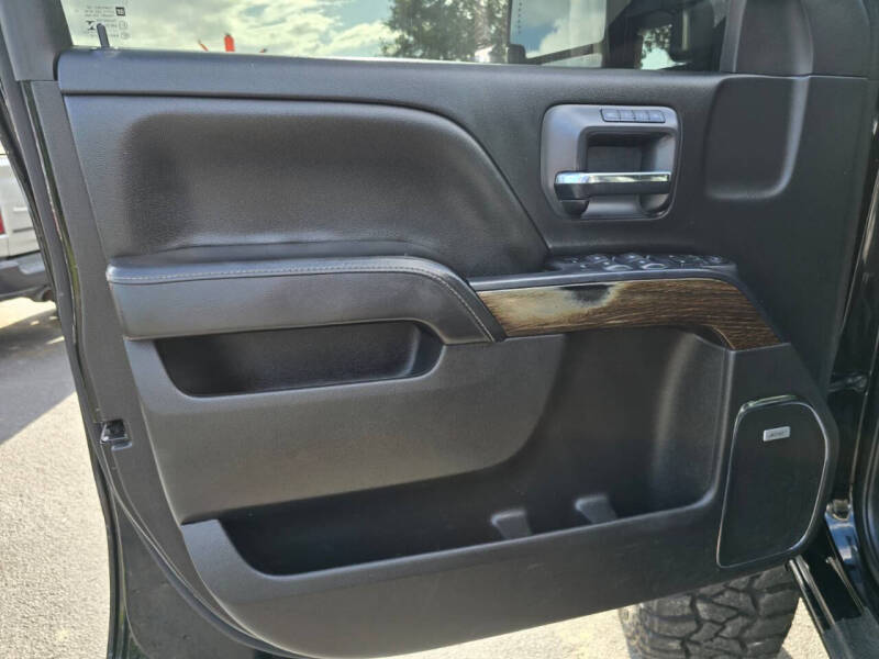 2018 GMC Sierra 2500HD Denali