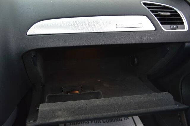 2010 Audi A4 2.0T quattro Premium