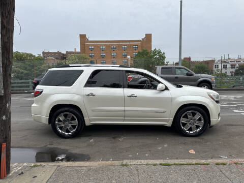 2013 GMC Acadia Denali