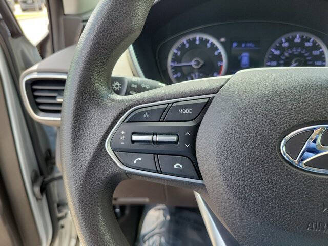 2020 Hyundai Santa Fe SE