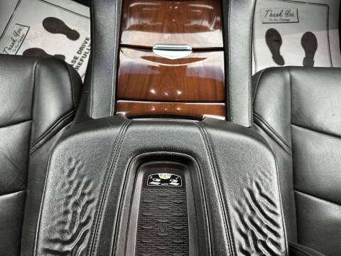 2018 Cadillac Escalade Luxury