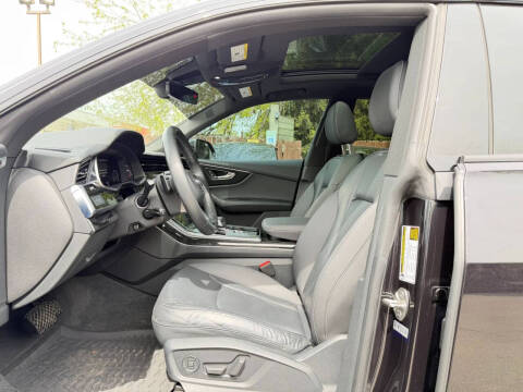 2019 Audi Q8 quattro Premium Plus 55 TFSI