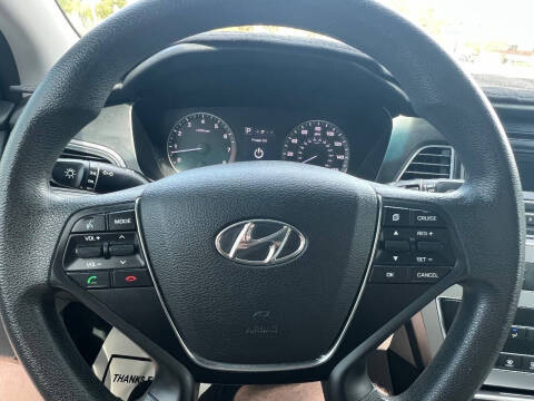 2016 Hyundai Sonata SE