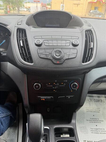 2019 Ford Escape S
