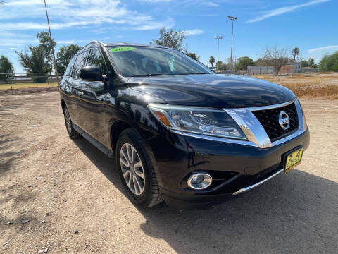 2016 Nissan Pathfinder SV