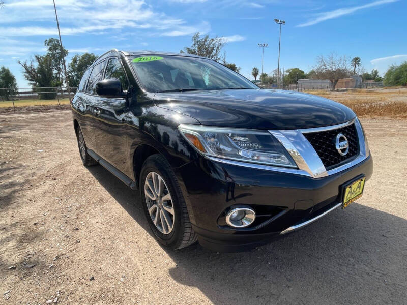 2016 Nissan Pathfinder SV