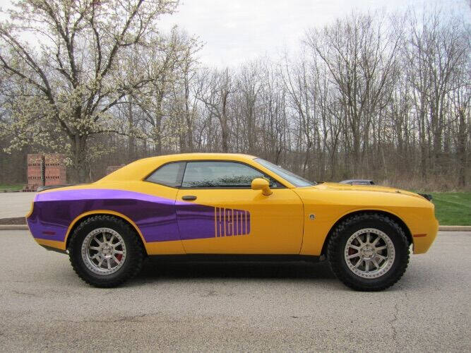 2012 Dodge Challenger SRT8 Yellow Jacket