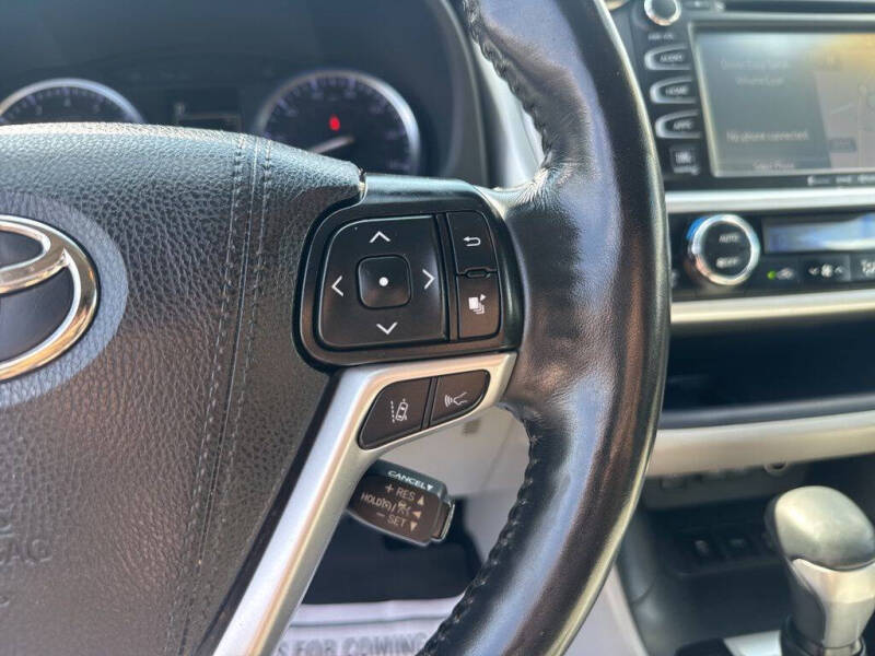 2019 Toyota Highlander Limited Platinum