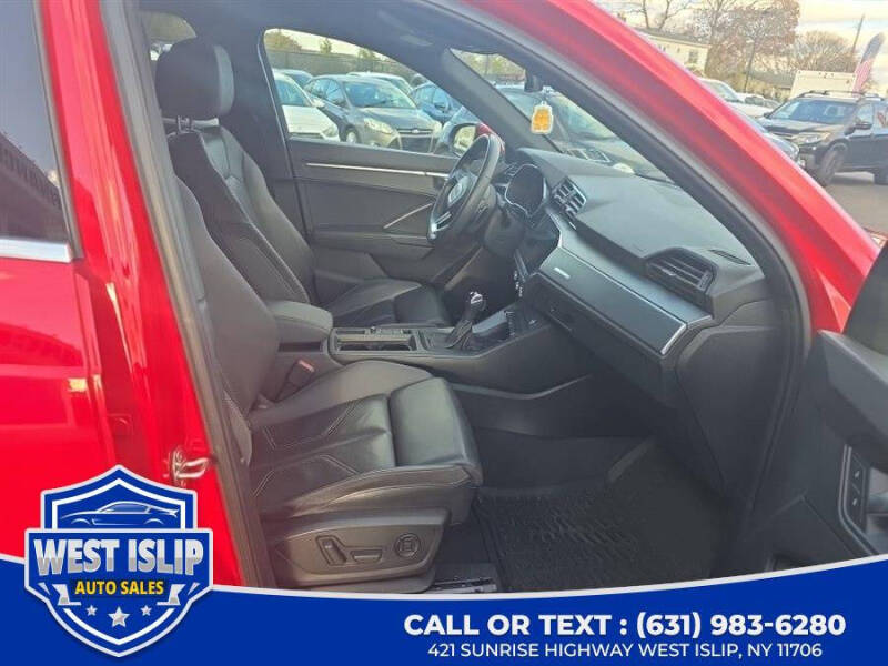 2020 Audi Q3 quattro S line Prem Plus 45 TFSI