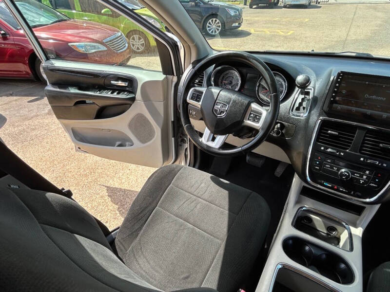 2012 Dodge Grand Caravan Crew