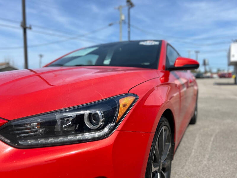 2019 Hyundai Veloster 2.0L Premium