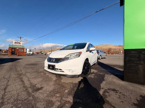 2016 Nissan Versa Note SV