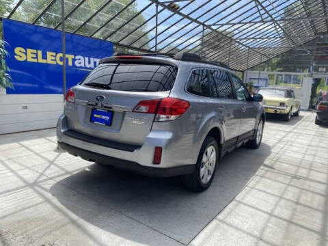 2010 Subaru Outback 2.5i Limited