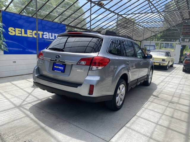 2010 Subaru Outback 2.5i Limited