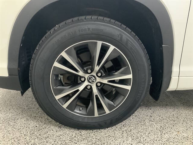 2018 Toyota Highlander LE