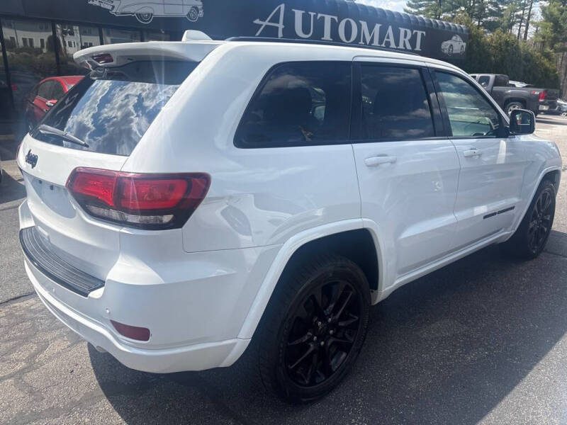 2017 Jeep Grand Cherokee Laredo