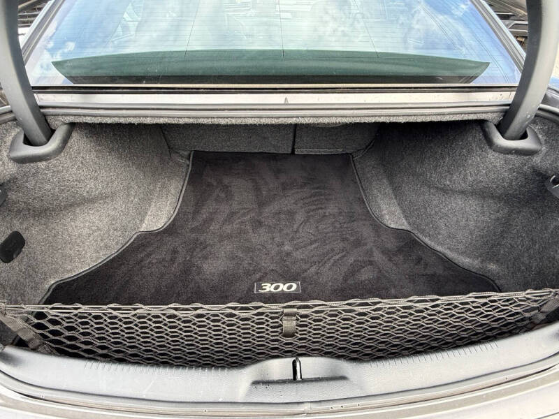 2018 Chrysler 300 S