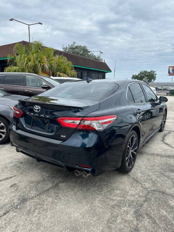 2019 Toyota Camry LE