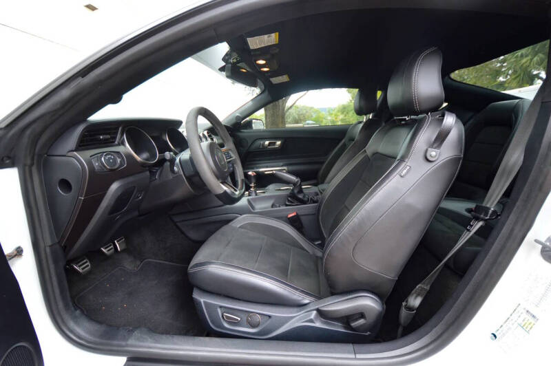 2018 Ford Mustang