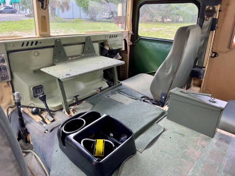 2006 HUMMER H1 Open Top