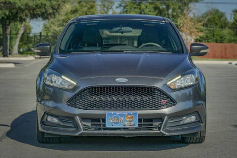 2017 Ford Focus ST
