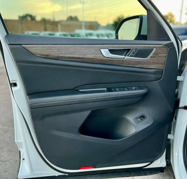 2024 Volkswagen Atlas SEL 4Motion