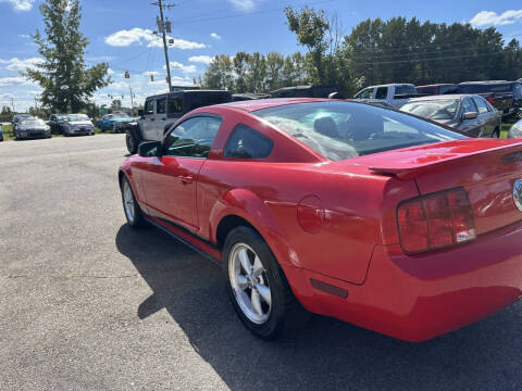 2008 Ford Mustang V6 Deluxe