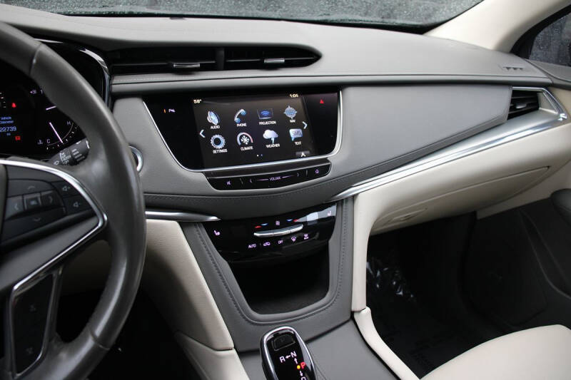 2019 Cadillac XT5 Luxury