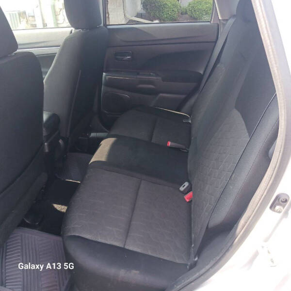 2020 Mitsubishi Outlander Sport ES