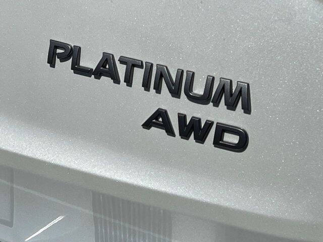 2025 Nissan Rogue Platinum