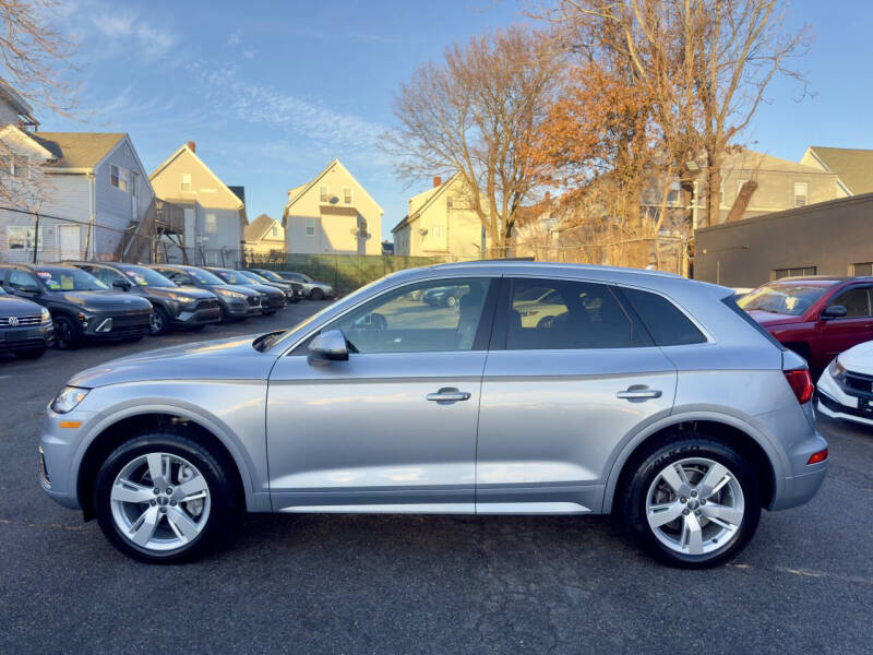 2018 Audi Q5 2.0T quattro Premium Plus