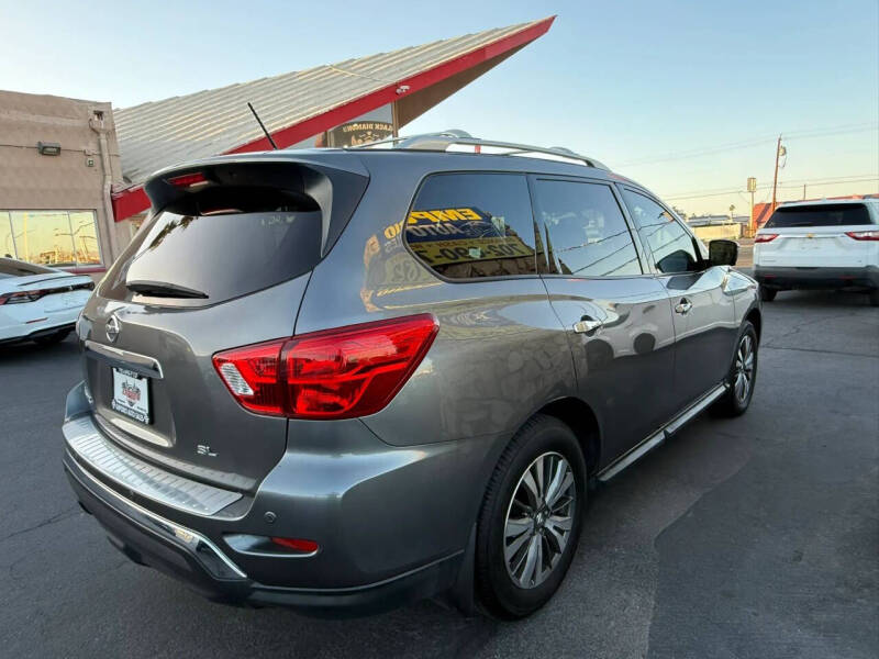 2017 Nissan Pathfinder